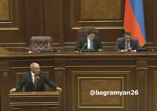Выборы в Масисе: Пашинян заявил о 70% голосов за деньги и новой революции