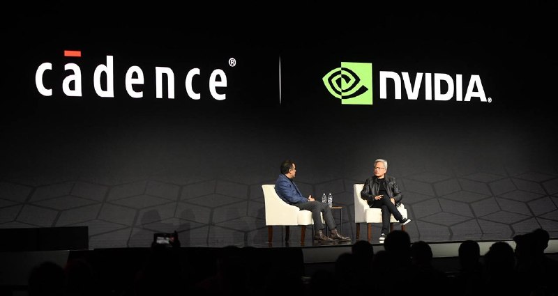 Логотип компании Cadence Design Systems на фоне здания в Ереване, Армения