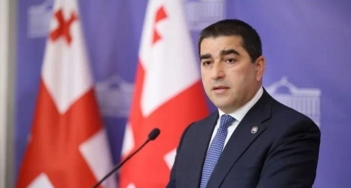 Спикер парламента Грузии поздравил Алена Симоняна с победой на выборах