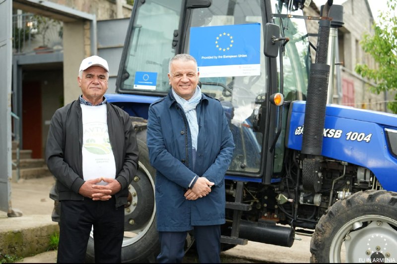 Посольство ЕС в Армении сообщает об экспорте спаржи компанией «Davtyan Farm» из Сюника в Сингапур