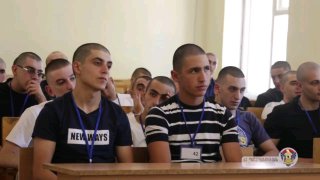 Сурен Папикян посетил Центральный сборный пункт Минобороны в связи с началом летнего призыва