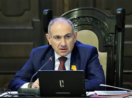 Пашинян призвал оппозицию Масиса выйти на улицы из-за обвинений в фальсификациях на выборах