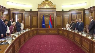 Фон дер Ляйен пообещала Пашиняну доступ на рынок ЕС в случае закрытия российского